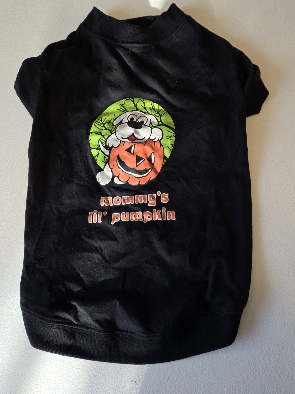 Dog Black 'Mommy's Lil' Pumpkin' Halloween Costume Tee